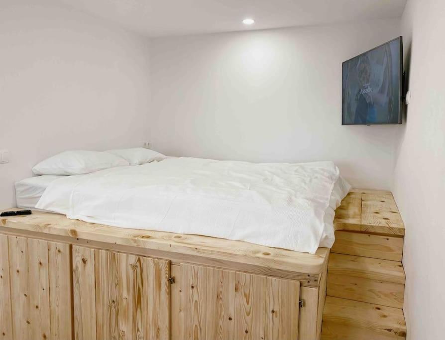 חוואר 2Nd Hvar Home Apartments מראה חיצוני תמונה