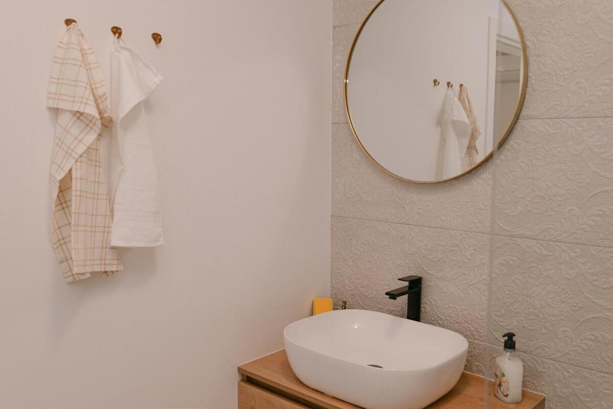 חוואר 2Nd Hvar Home Apartments מראה חיצוני תמונה