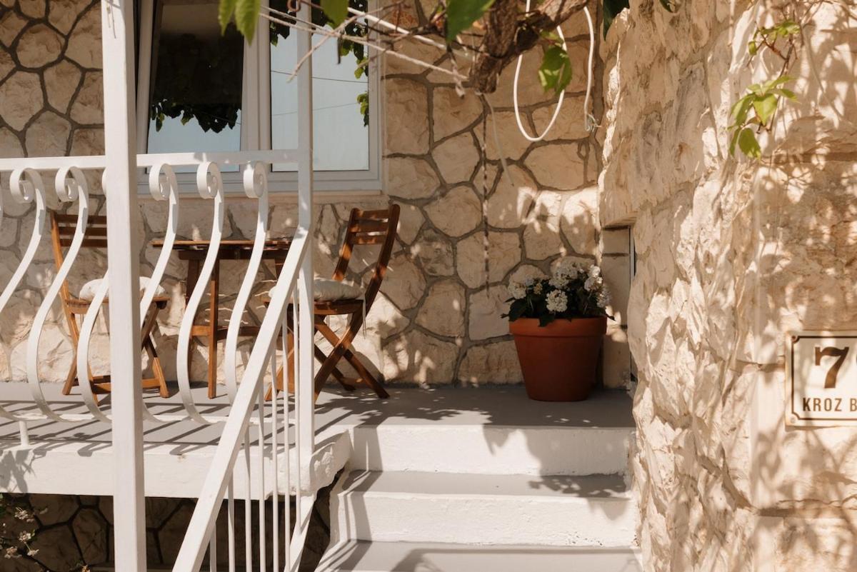 חוואר 2Nd Hvar Home Apartments מראה חיצוני תמונה