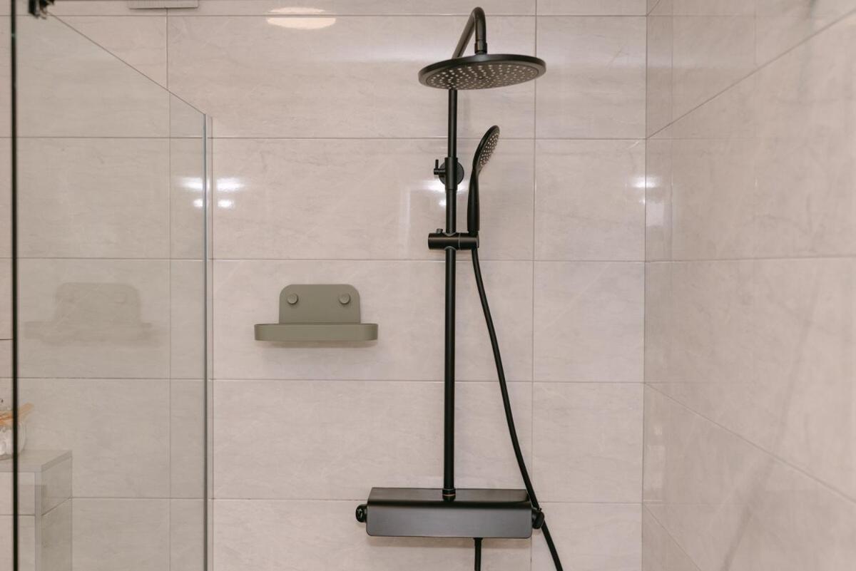 חוואר 2Nd Hvar Home Apartments מראה חיצוני תמונה
